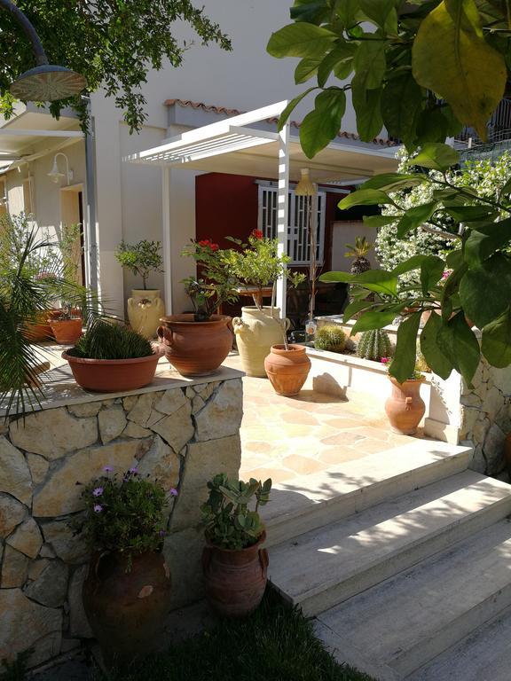 아치카스텔로 Il Giardino Dei Limoni B&B 외부 사진